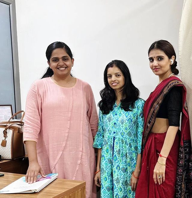 At Zydus Hospitals, we are committed to providing compassionate care that prioritizes our patients' well-being.

Dr. Riddhi Shah Patel, our Obstetrician & Gynecologist, recently performed a cyst excision surgery on 38-year-old Rani Gupta, who had two large ovarian cysts - a 26 cm right ovarian cyst, and a 12 cm left ovarian cyst.

It was a risky surgery, as the patient weighed only 37 kgs with her hemoglobin being just 7.7 g/dl, but Dr. Riddhi performed a successful surgery by making a small incision and preserving both of Rani's ovaries.

One month post operation as the patient returned for the follow up, her condition has significantly improved, with little to no pain and she can work normally.

#CompassionateCare #ObstetricianAndGynecologist #CystExcisionSurgery #OvarianCysts #LowHemoglobin #SuccessfulSurgery #SmallIncision #PatientWellbeing #HealthcareExcellence #WomenHealthcare #HealthCare #ComprehensiveCare #StayHealthy #BestHospitalinAhmedabad #Zydus #ZydusCare #ZydusExperts #ZydusHospitals #ZydusHospitalsAhmedabad #Ahmedabad #Gujarat
